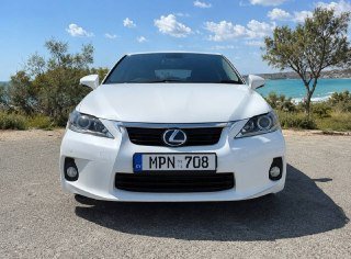 Lexus CT200h Hybrid 2013