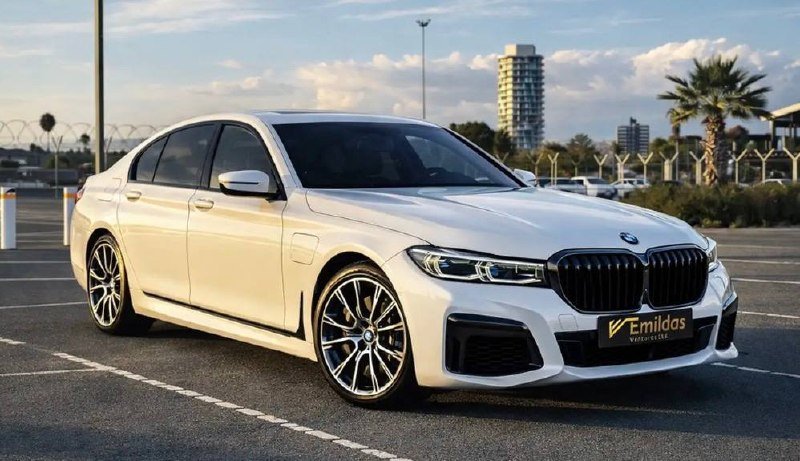 BMW 7 Series 2019 гибрид