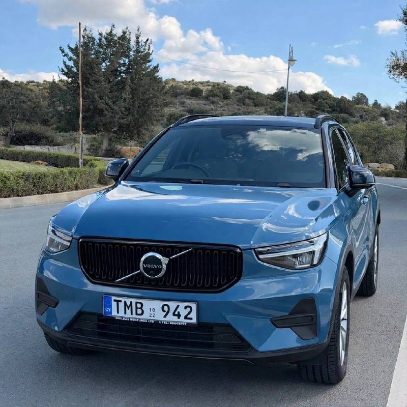 Volvo XC40 2022 в отличном состоянии