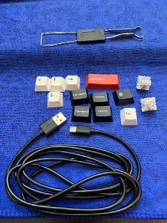 Продам новую клавиатуру YUNZII AL68