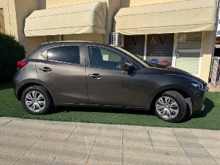 Аренда Mazda 2 2022 в Лимассоле
